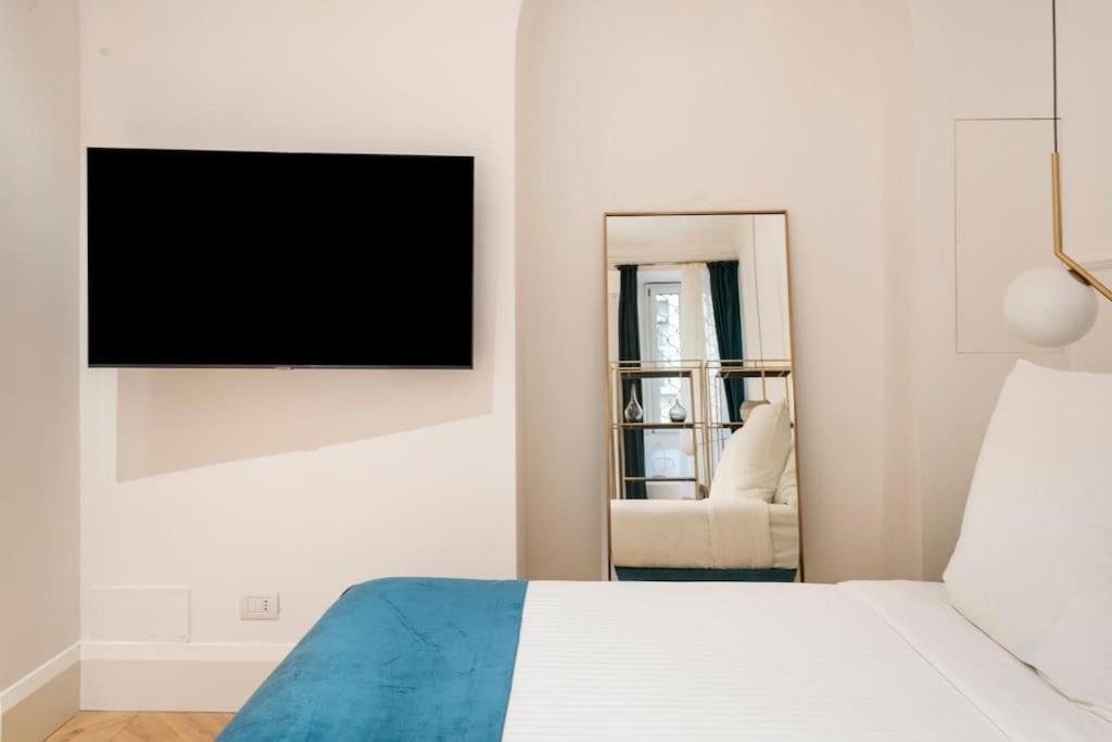 La Scala Suite-Luxury Apartment Milão Exterior foto