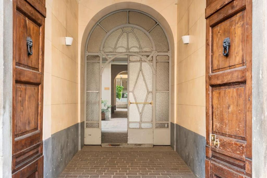 La Scala Suite-Luxury Apartment Milão Exterior foto
